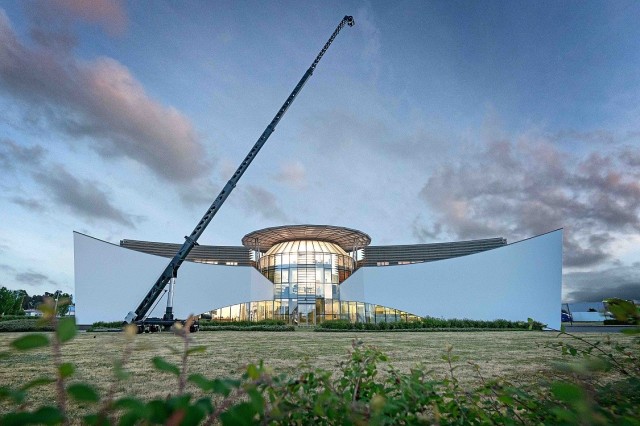 Technocrane at Pilsen, Czechia photo 16